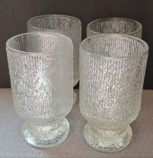 Textured Clear Glass 10 Oz Footed Tumblers, Set Of 4